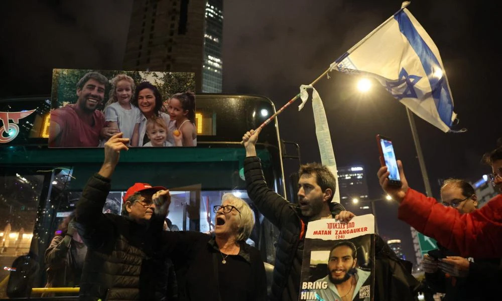 Ξεχειλίζει η οργή στο Ισραήλ εναντίον της Κυβέρνησης Νετανιάχου- Μαζικές διαδηλώσεις στο Ισραήλ για την επιστροφή των ομήρων - "Εκλογές τώρα" (Βίντεο)